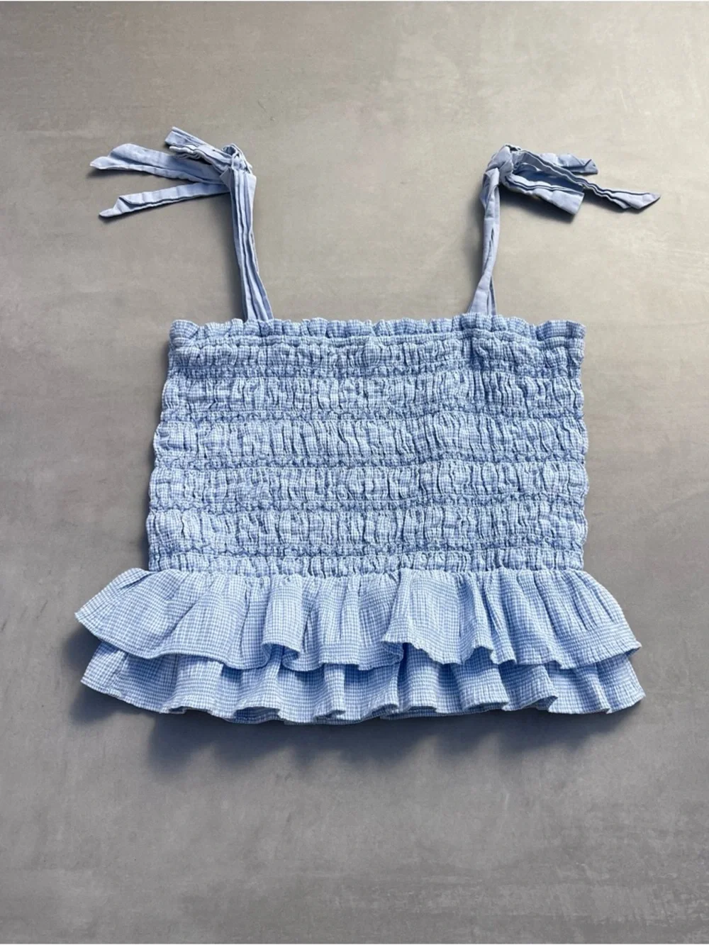 Gingham Ruffle Crop Top - Picture 3 of 4